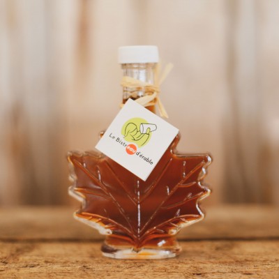 Maple leaf glass bottled organic maple syrup